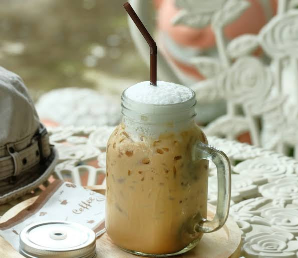 Capuchino con hielo